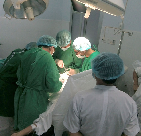 Quân y đảo Thổ Chu mổ cấp cứu thành công bệnh nhân viêm ruột thừa cấp