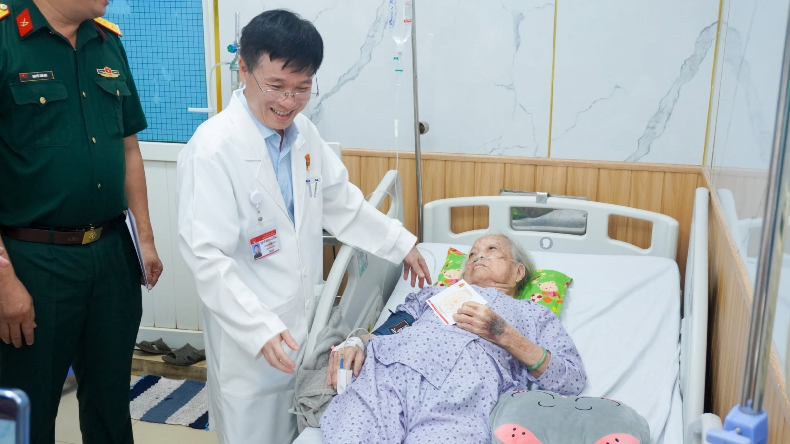 TRI ÂN MẸ VIỆT NAM ANH HÙNG – GỬI TRỌN TẤM LÒNG BIẾT ƠN