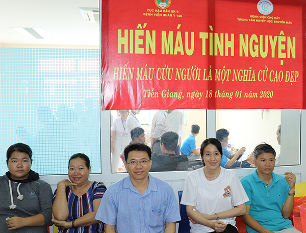 Video Họp mặt kỷ niệm 45 năm Ngày Truyền thống Bệnh viện quân y 120