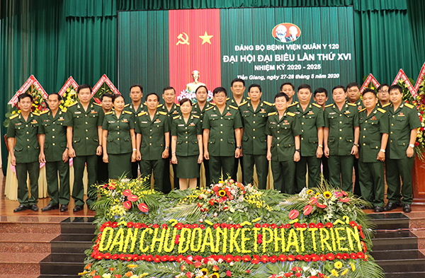 THTG đưa tin đại hội đảng bộ Bệnh viện quân y 120