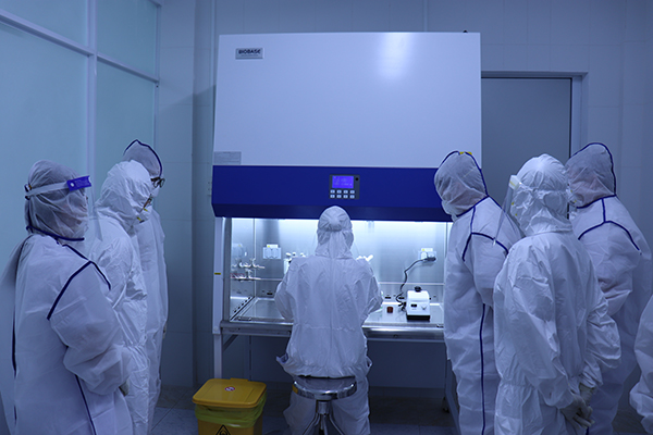 Bệnh viện Quân y 120 đưa vào vận hành hệ thống máy xét nghiệm PCR tự động hiện đại
