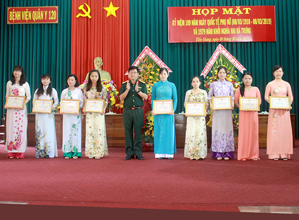 Họp mặt kỷ niệm 109 năm Ngày Quốc tế phụ nữ, 1979 năm Khởi nghĩa Hai Bà Trưng và hội thi “Chung sức”