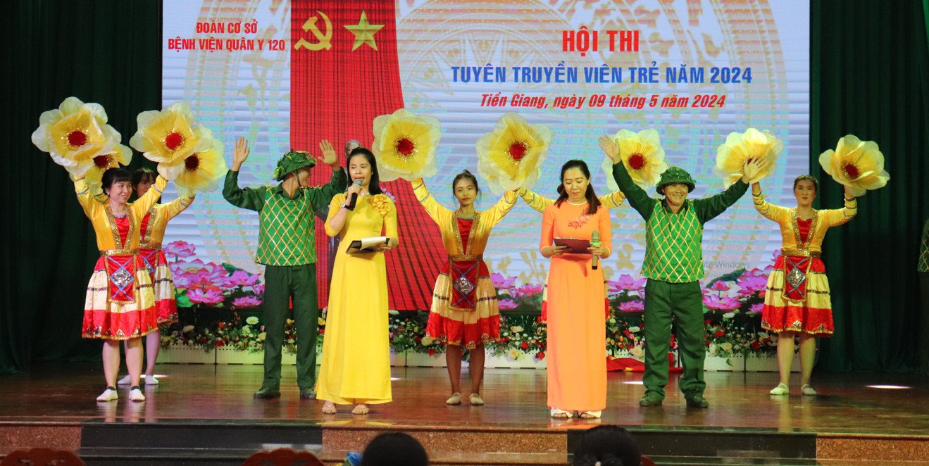 Phần thi truyên truyền viên trẻ khối Cơ quan Bệnh viện quân y 120