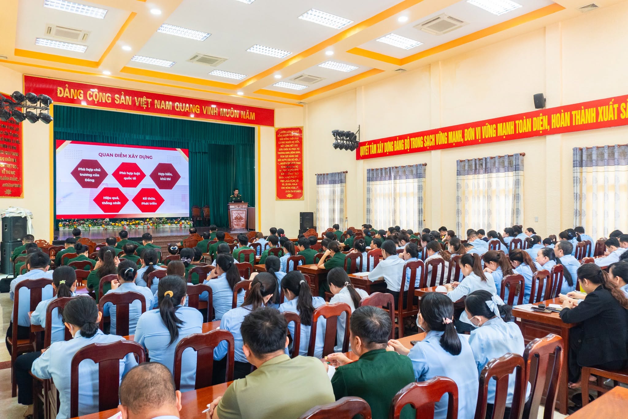 VỮNG KIẾN THỨC – CHẮC KỶ CƯƠNG – THƯỢNG TÔN PHÁP LUẬT