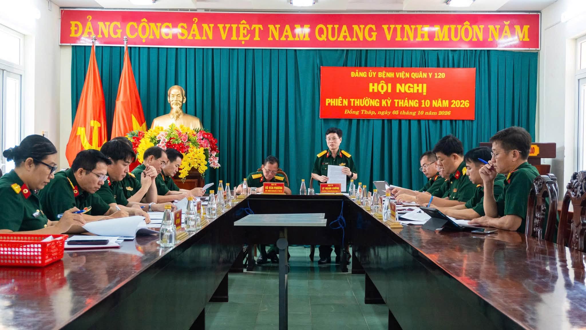 TỪ NGHỊ QUYẾT ĐẾN HÀNH ĐỘNG – KHÔNG NGỪNG ĐỔI MỚI SÁNG TẠO – QUYẾT TÂM XÂY DỰNG BỆNH VIỆN NGÀY CÀNG PHÁT TRIỂN