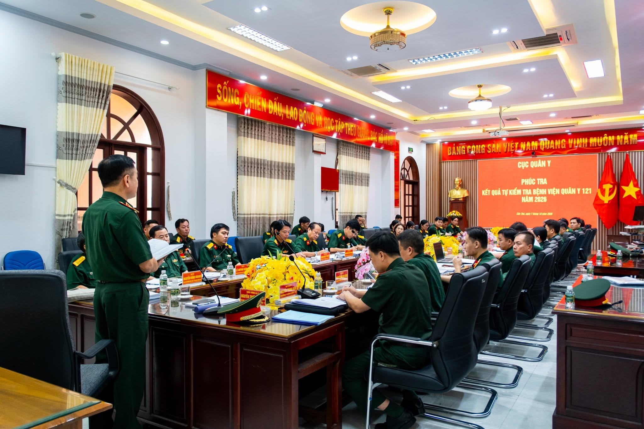 CỤC QUÂN Y PHÚC TRA KẾT QUẢ TỰ KIỂM TRA TẠI BỆNH VIỆN QUÂN Y 120
